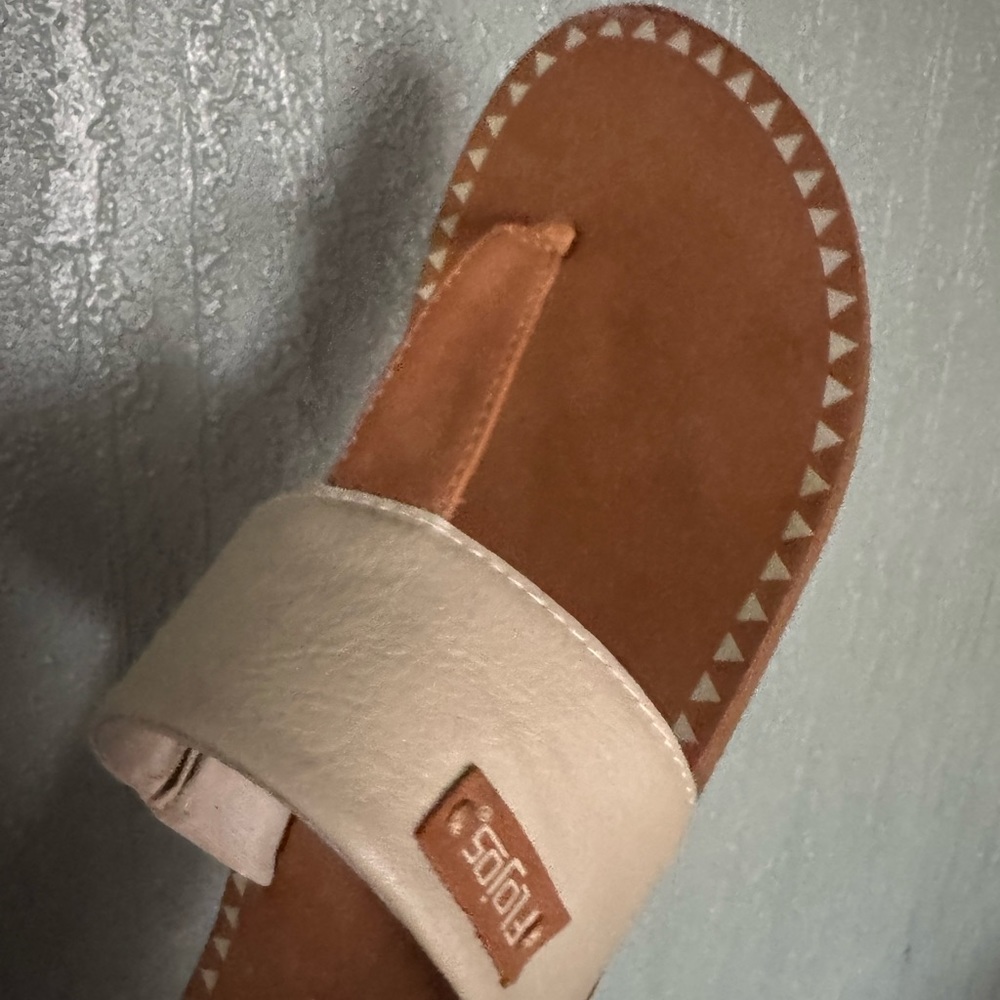 Flojo Sandals - Picture 6 of 12
